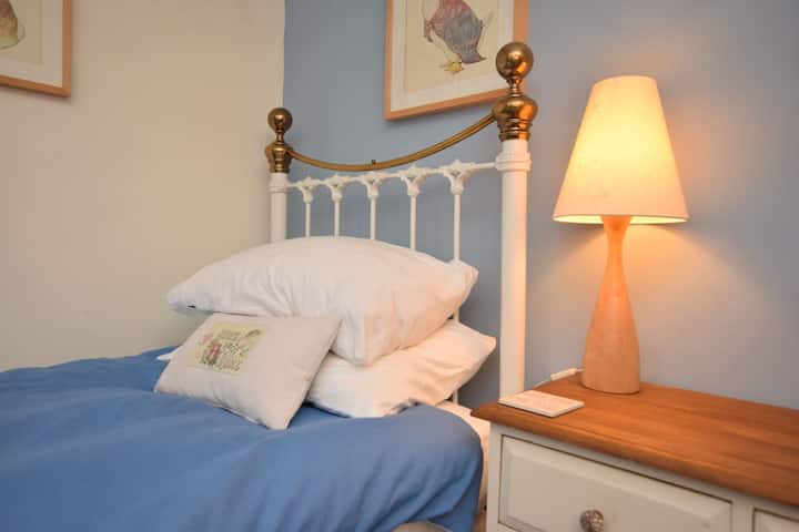 Single Bedroom