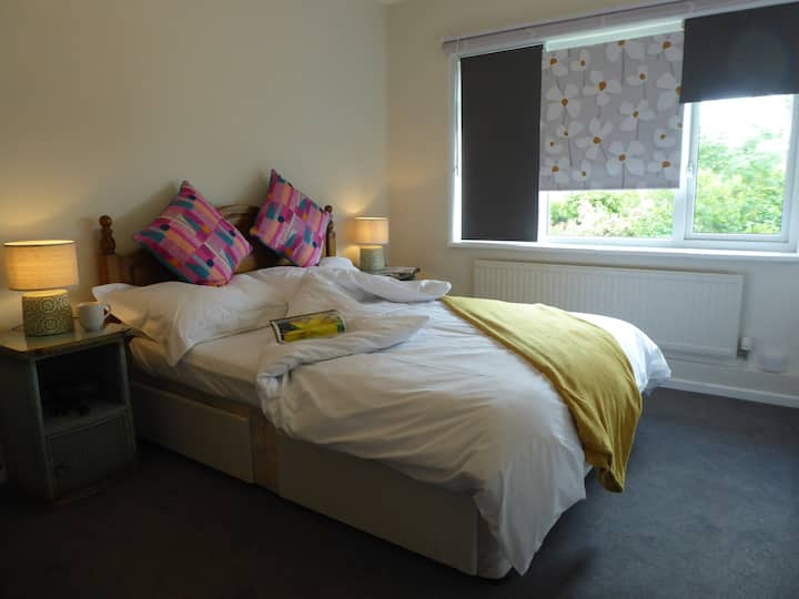 A Buxton apartment for Peak District exploration. Condominiums for