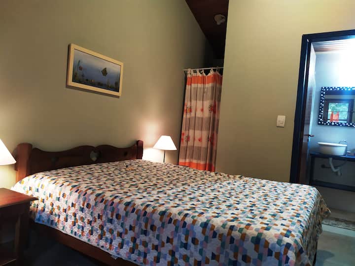 תראו את "הרגל הימנית" של הסוויטה העליונה!! מקום לנוחיותכם !