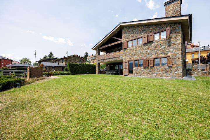 Xalet amb vistes al Puigmal