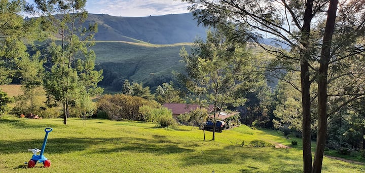 Casa 2 quartos, com lareira