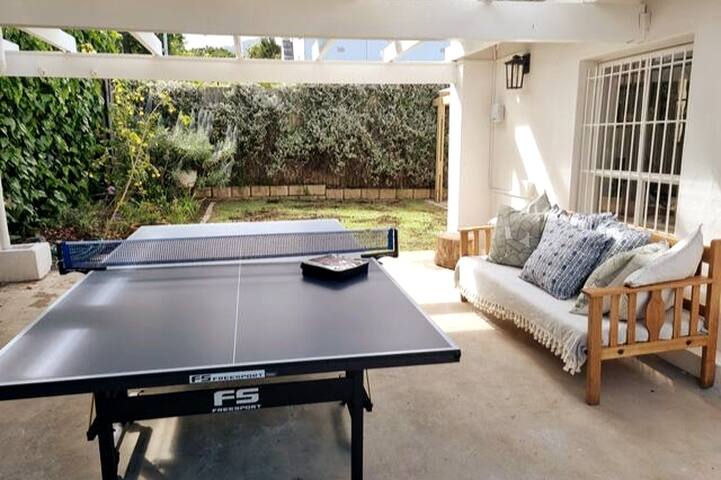 Rose cottage w/ inverter + hot tub gallery image 4