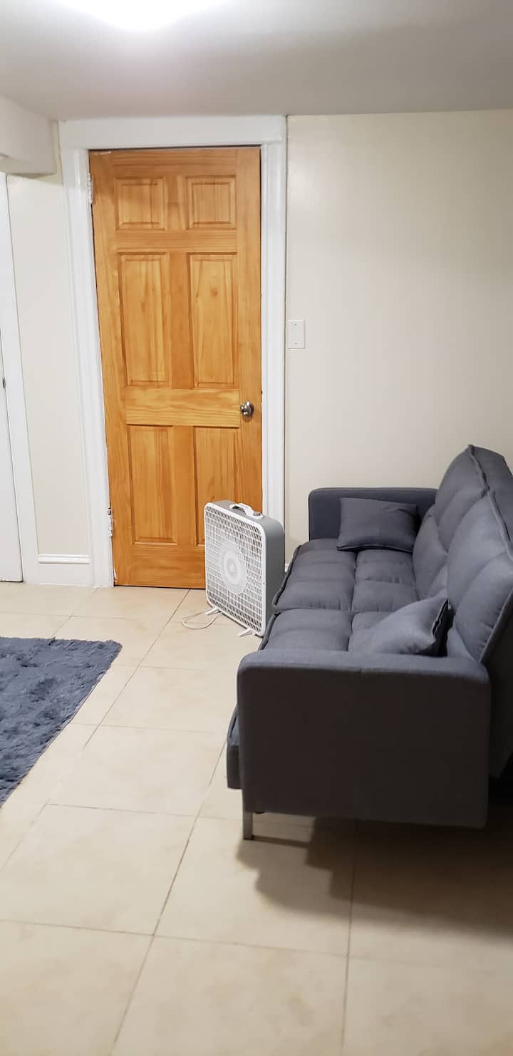 Large Cozy B/room Med Students Brooklyn Hospitalg2