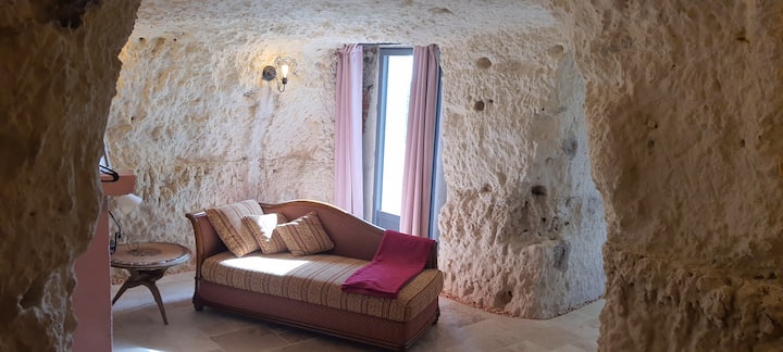 location vacances maison troglodyte tours