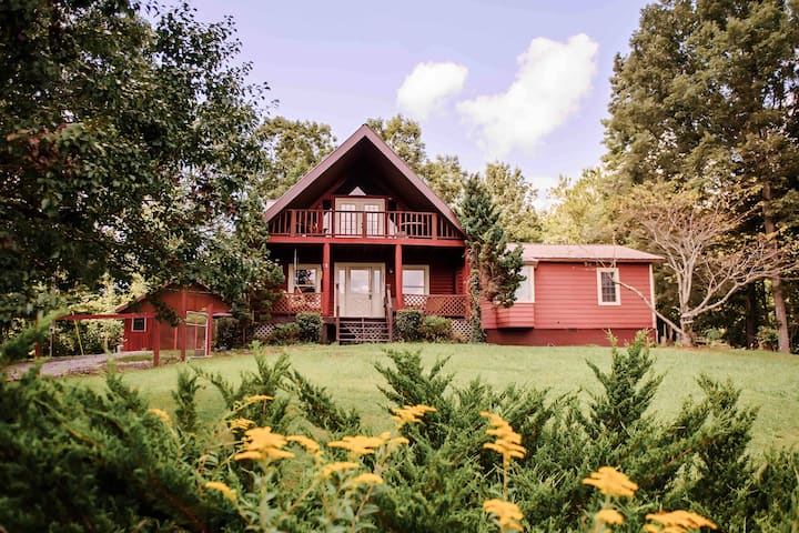 Amazing Cabin | Close to Brimstone, Mountain Views