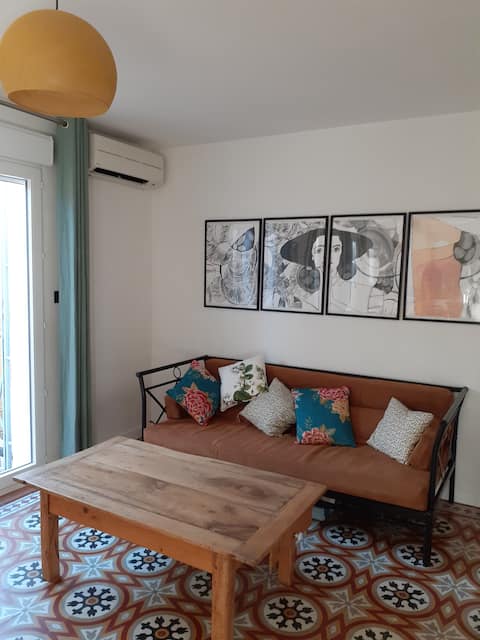 Annonce Airbnb populaire: La Logette, 37 m² 1-bedroom apartment with terrace, near the city center à Perpignan