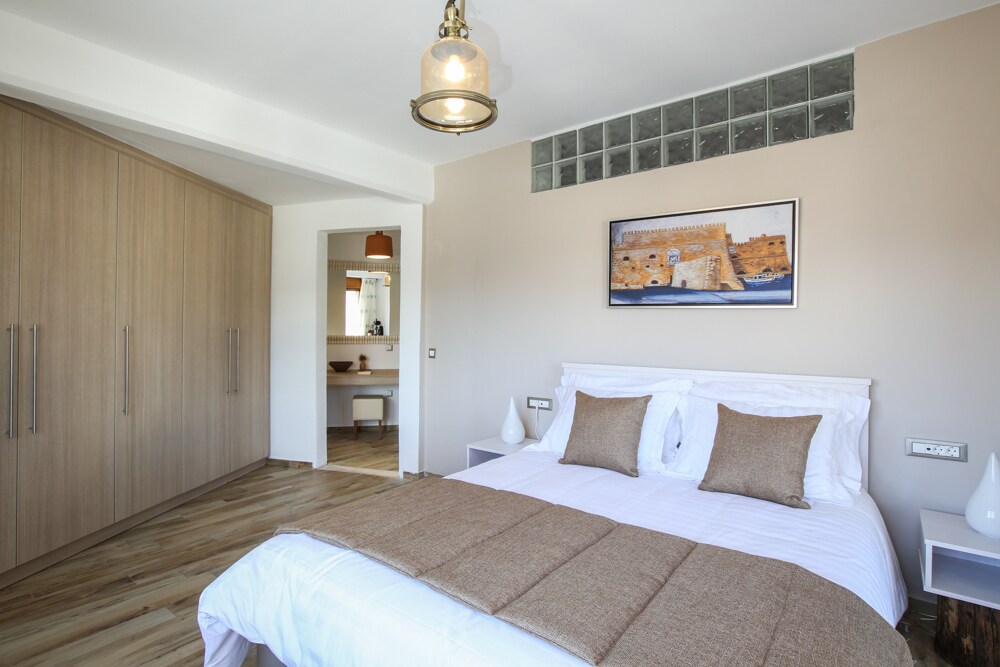 DVOJLÔŽKOVÁ SPÁLŇA NA DRUHOM POSCHODÍ