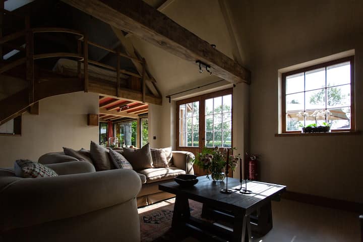 Upscale Residence With Private Pool - Deinze
