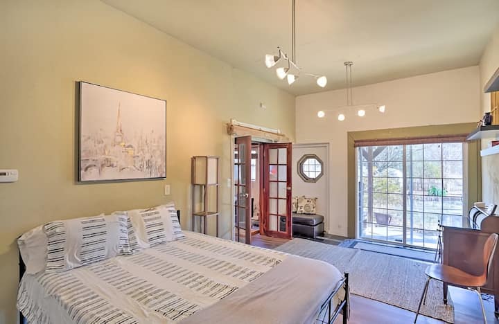 "The Mamie and Papy"- 1st Floor Suite offering a good option for accomodations seeking no stairs