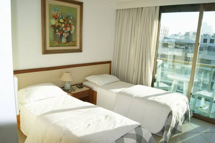 Tiffanys Ipanema 905 gallery image 5