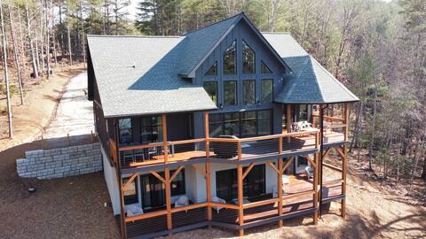 Quiet Lakefront Home with Private Dock