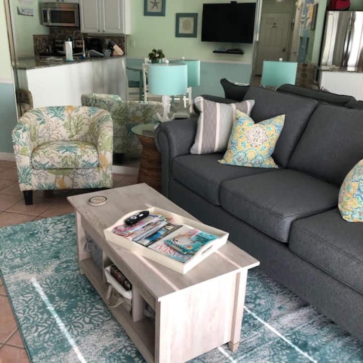 *Private Beach Access! Cozy 1bd/1ba Sleeps 4 - Miramar Beach, FL