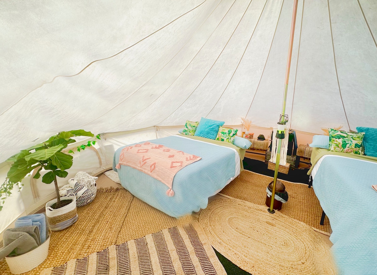 The Pink Pony Yurt #1 - Yurts for Rent in New Cuyama