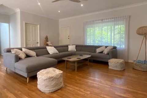 Popular Airbnb listing: A sundrenched, secluded oasis 200m from the beach in Pearl Beach