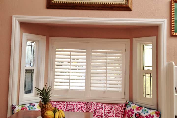 Artistic 2br 2ba 2-floor 2 Blocks To Beach + Ac. - Kauai, HI