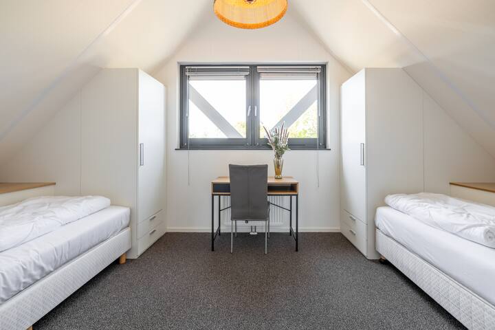 Спалня за гости 2 на горния етаж