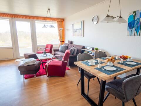 Tip: Beachfront apartment with pool, sauna & beach chair