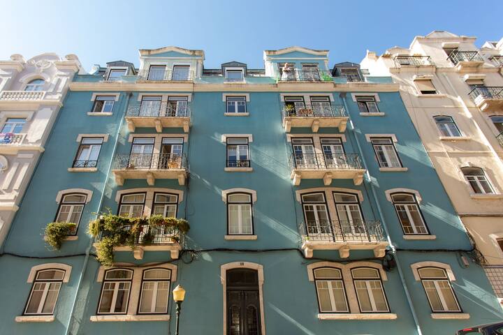 Casa Bay Duplex – Terrace & river view in Estrela gallery image 2