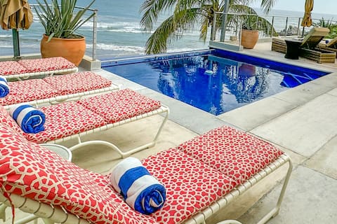 Sleeps 12 Ocean Villa NenaRubio La Bocana Huatulco