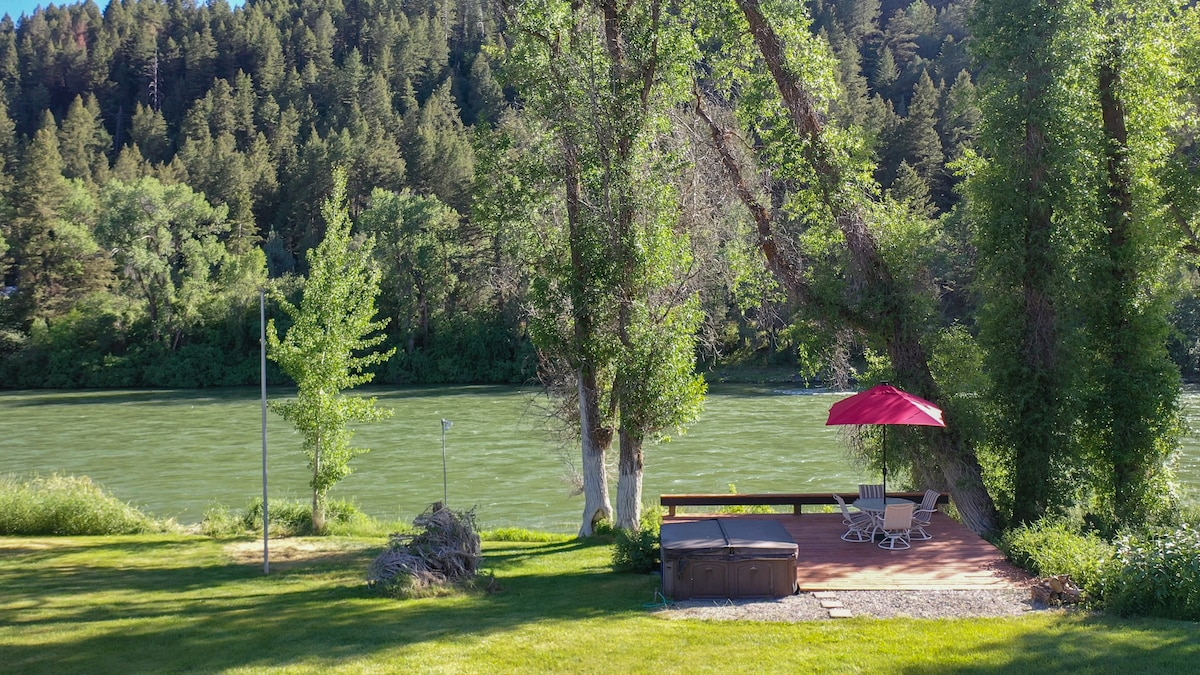 300 ft River Frontage on South Fork, Snake River – Photo 11