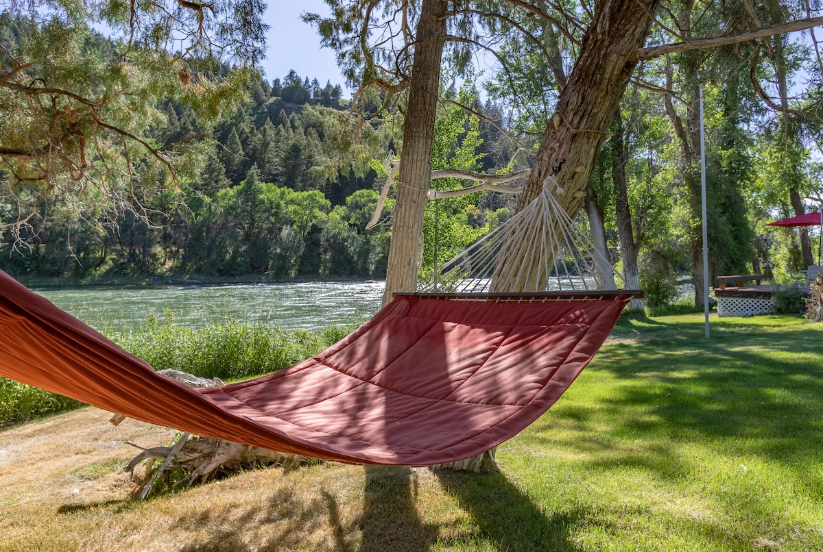 300 ft River Frontage on South Fork, Snake River – Photo 10
