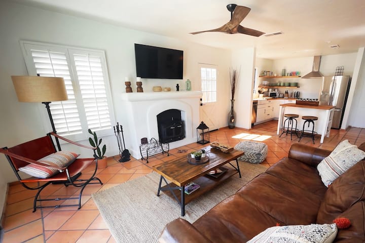 Casita De Oliva Grandios Pool Home 3 Br #259354 - La Quinta, CA