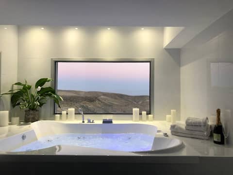 "ARADA" Luxury House