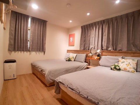 Kaohsiung 914 Private B&B/20 people can stay/Near Liuhe Night Market/KTV/Electric Mahjong Table