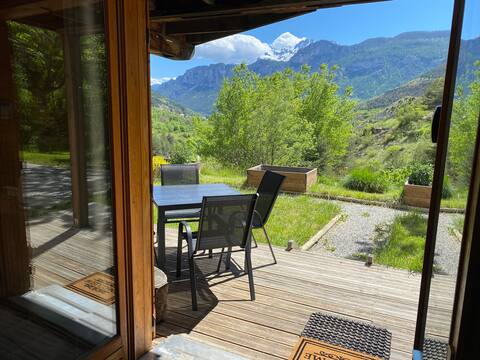 Alps Ecrins, Chalet at an unique location