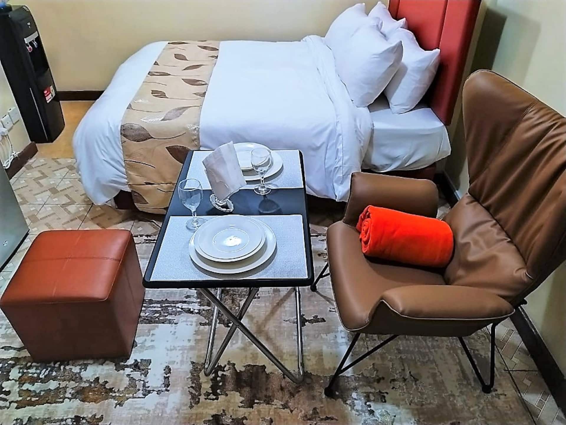 Emeli Suites Luxury Studio apartment 204