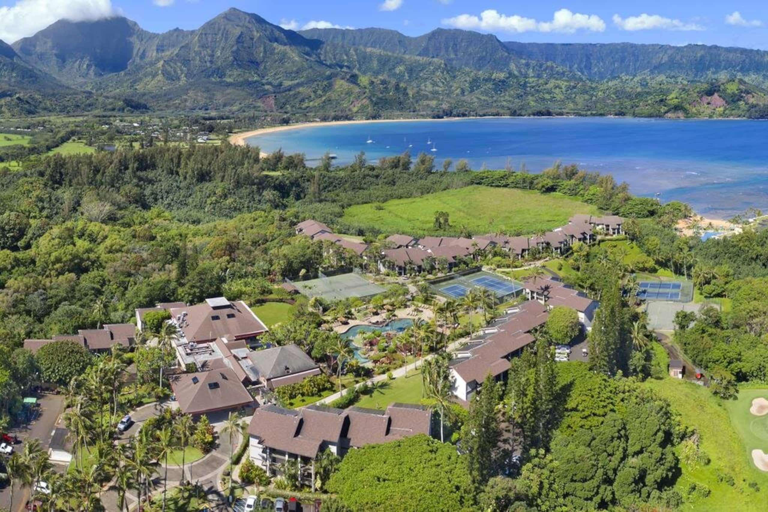 Condo in Princeville · ★4.69 · 1 bedroom · 1 bed · 1 bath - Image 11