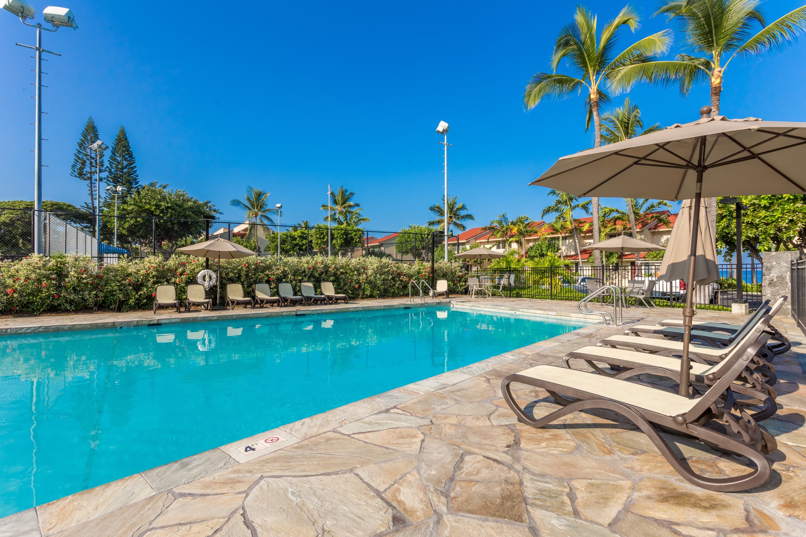 Condo in Kailua-Kona · ★4.8 · 2 bedrooms · 3 beds · 2 private baths - Image 26