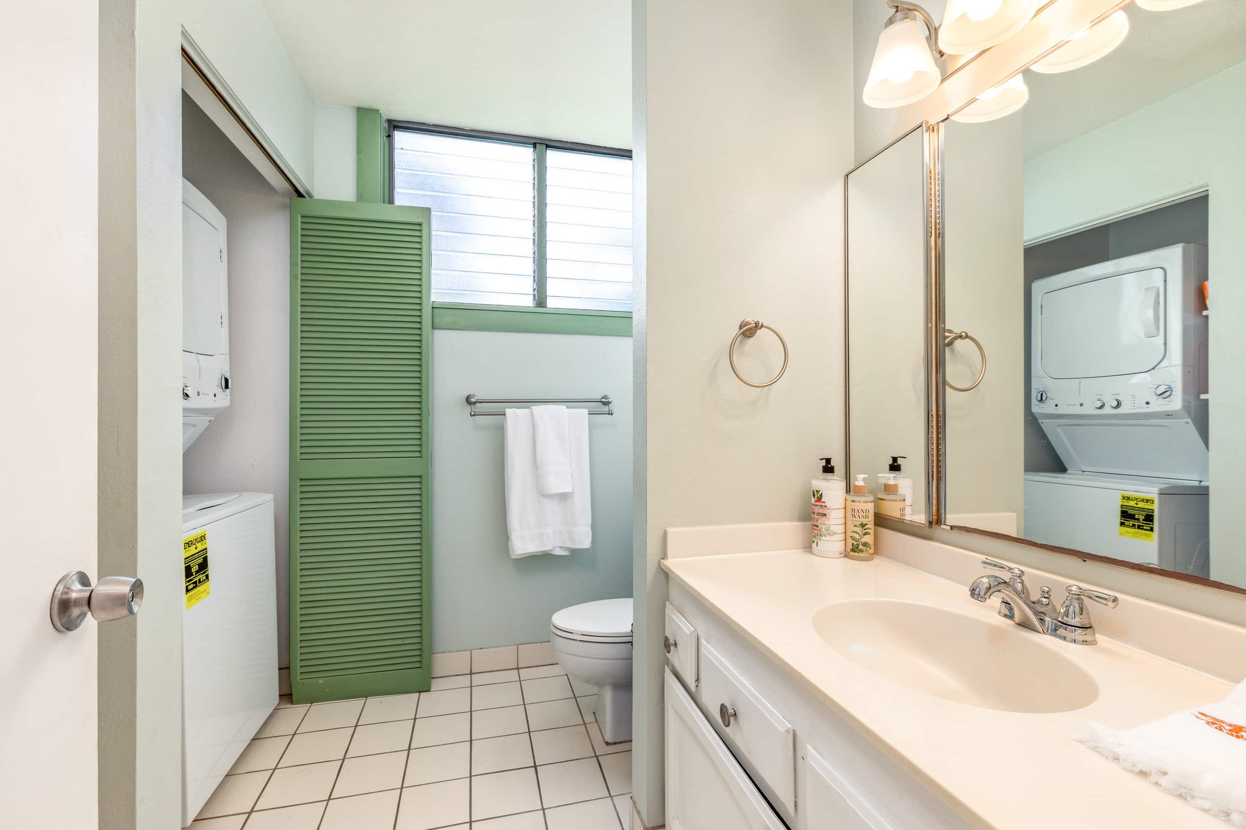 Condo in Kailua-Kona · ★4.8 · 2 bedrooms · 3 beds · 2 private baths - Image 28