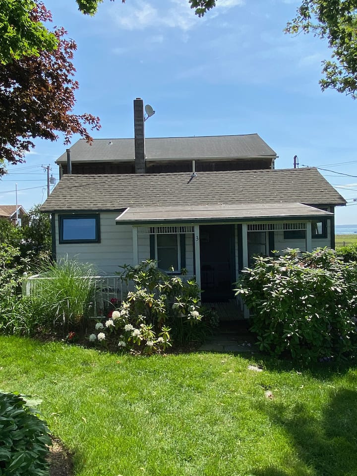 New Suffolk Holiday Rentals & Homes New York, United States Airbnb