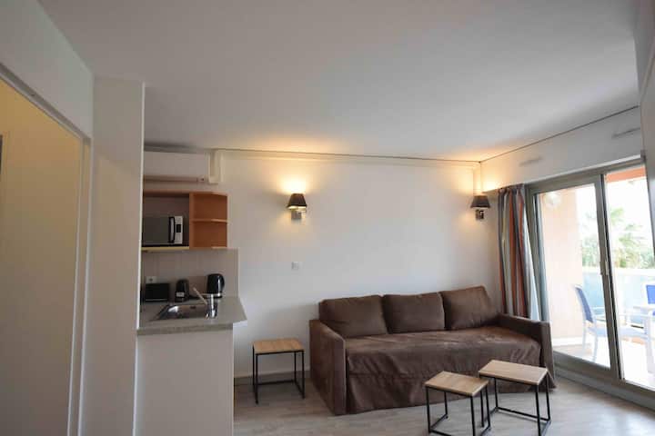 Golfe Juan, 2 Pièces, Piscine , Plages 300m - Costa Azul