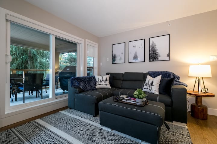 *2br Spacious Whistler Retreat W/private Hot Tub* - 휘슬러