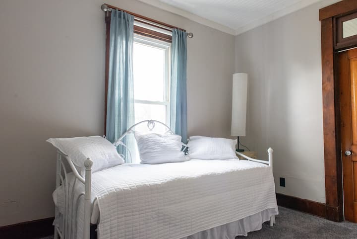 Bedroom #4: 1 single bed.  Located upstairs.