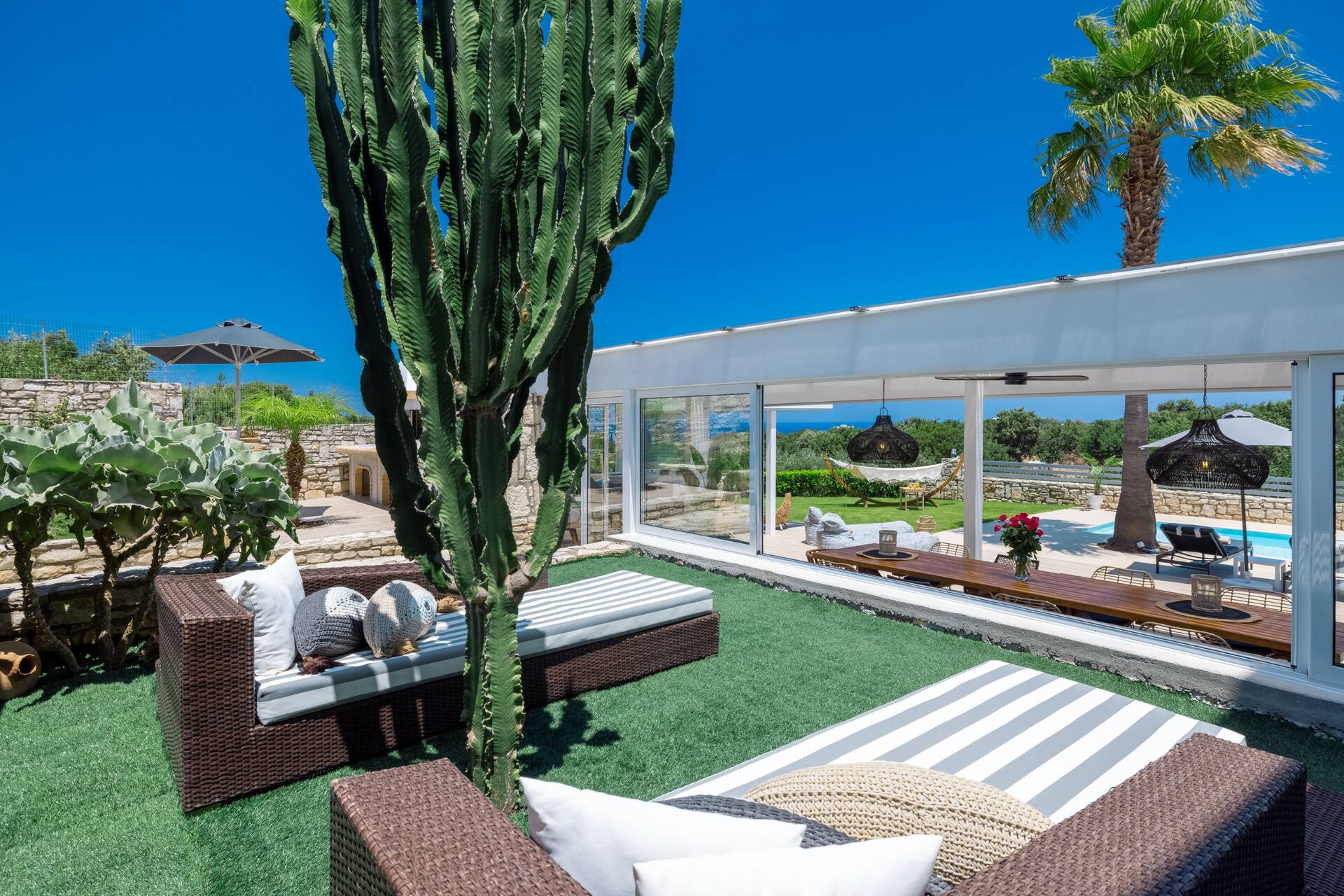 Sublime views, child friendly villa, sports & wellness facilities, full privacy! — foto 3