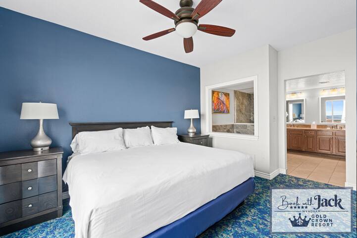 Luxury 2 bedroom Deluxe Suite gallery image 4