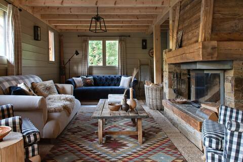 Landscape Lodge - stylish chalet with amazing view