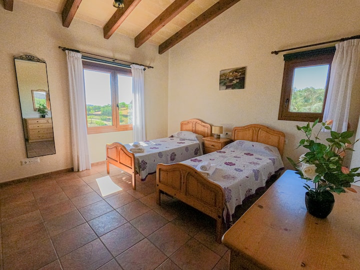 Na poschodí dvojlôžková izba