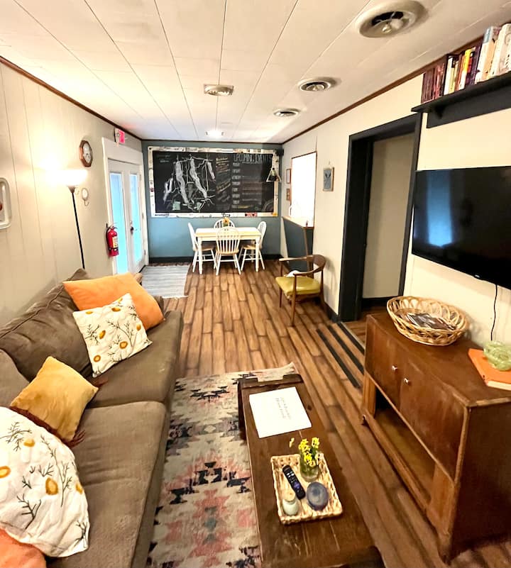 Village Living, Steps From The State Park Gorge - Watkins Glen, NY