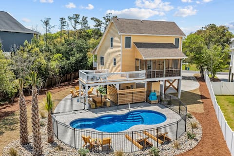 Successful Airbnb property: Beachside Escape w/ Heated Pool | Family- Friendly in Emerald Isle