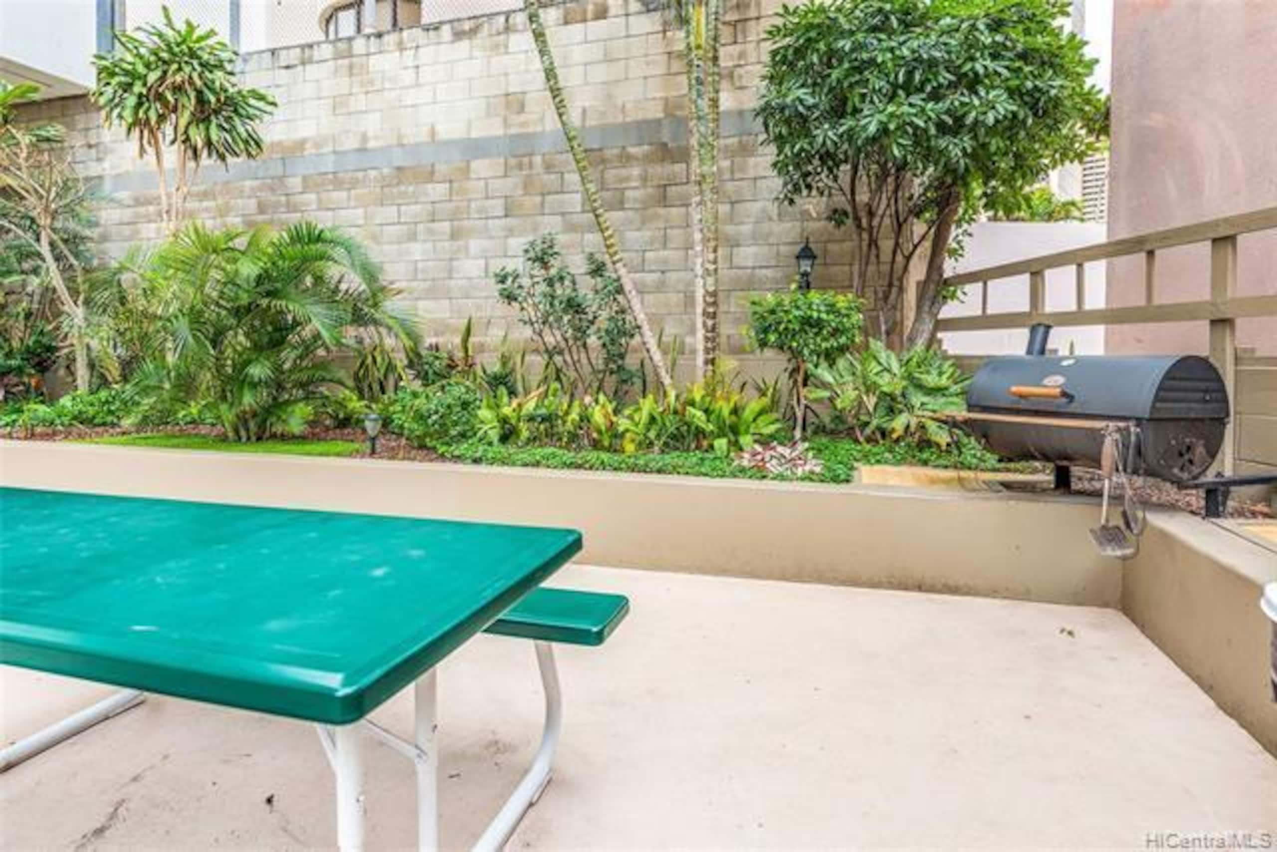 Condo in Honolulu · ★4.9 · 1 bedroom · 1 bed · 1 bath - Image 12