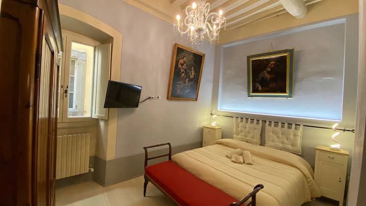 Dhomë gjumi me krevat dopio ose dy krevate tek