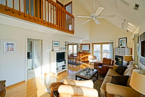 Lovely Lewes Beach Cottage steps from the beach!