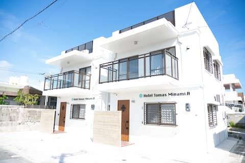 Okinawa vacation home with ocean view, free Wi-Fi