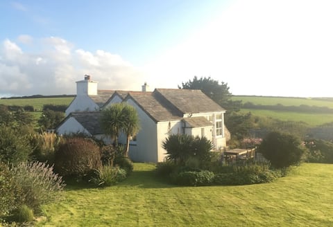 Stunning house near Port Isaac with sea views