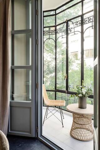 Luxury Two-Bedroom Apartment gallery image 4