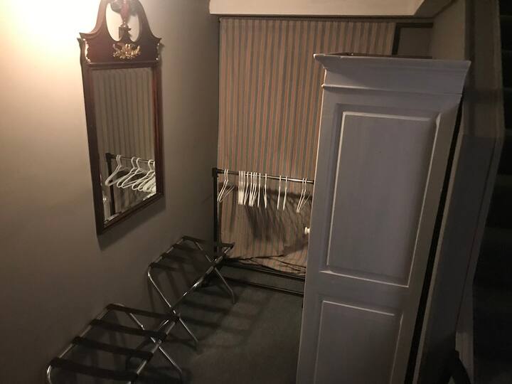 Top 9 Airbnbs With Pool In NiagaraontheLake, Canada Updated 2024